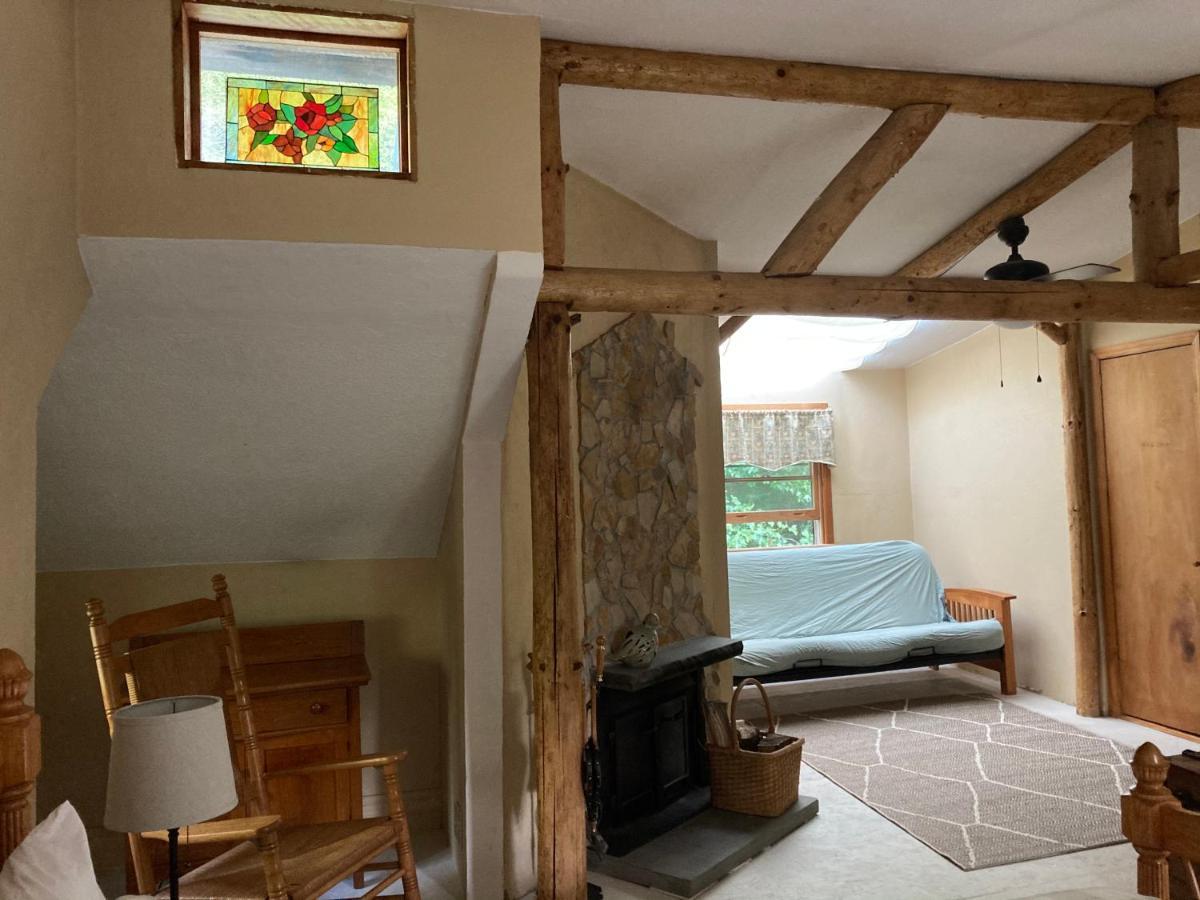 Rushing Stone Cottage Джефферсон Екстер'єр фото